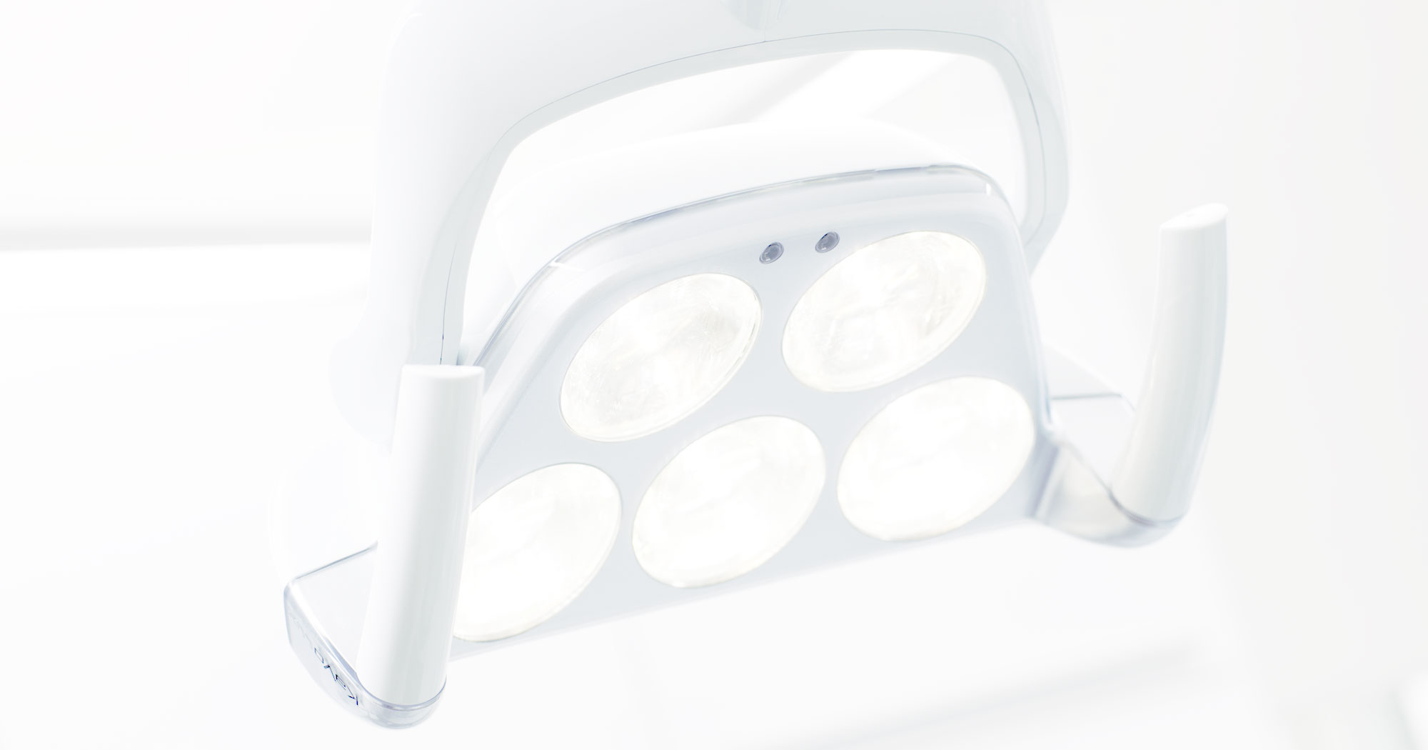 Bild av lampa i behandlingsrum